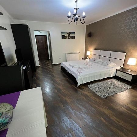 Studio Casa Galaţi Esterno foto
