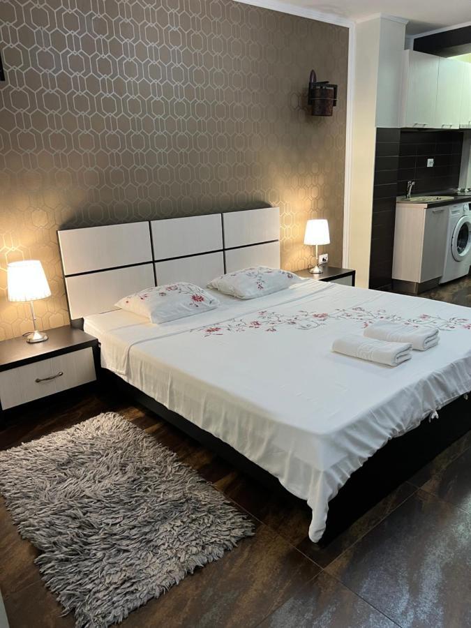 Studio Casa Galaţi Esterno foto